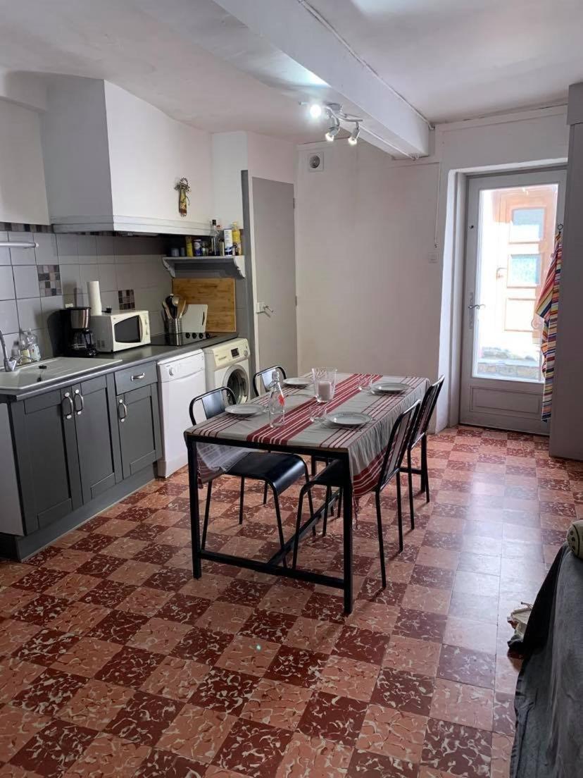 5Rbut1 - Maison Familiale Sur Deux Niveaux En Plein Coeur Du Centre Ville 콜리우르 외부 사진
